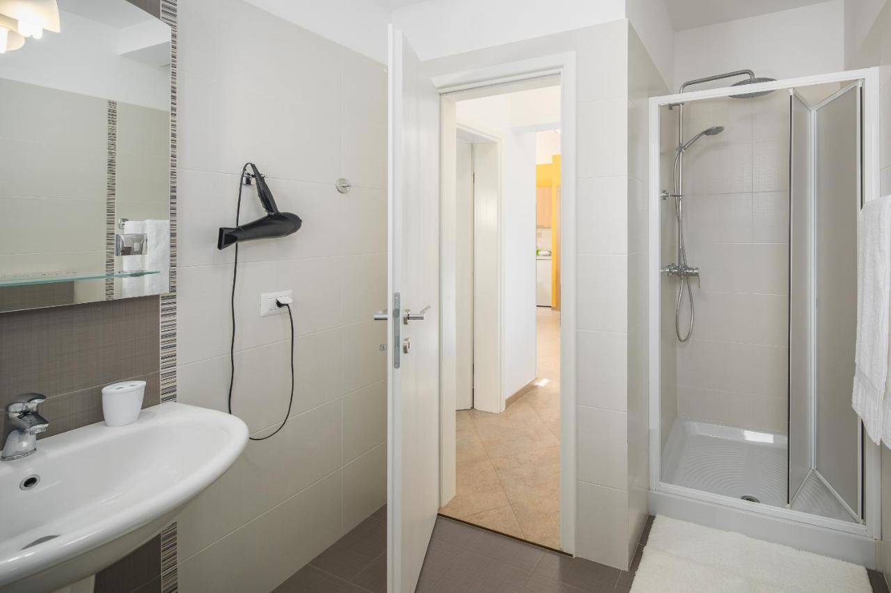 Apartment Gloria Premium 포레치 외부 사진