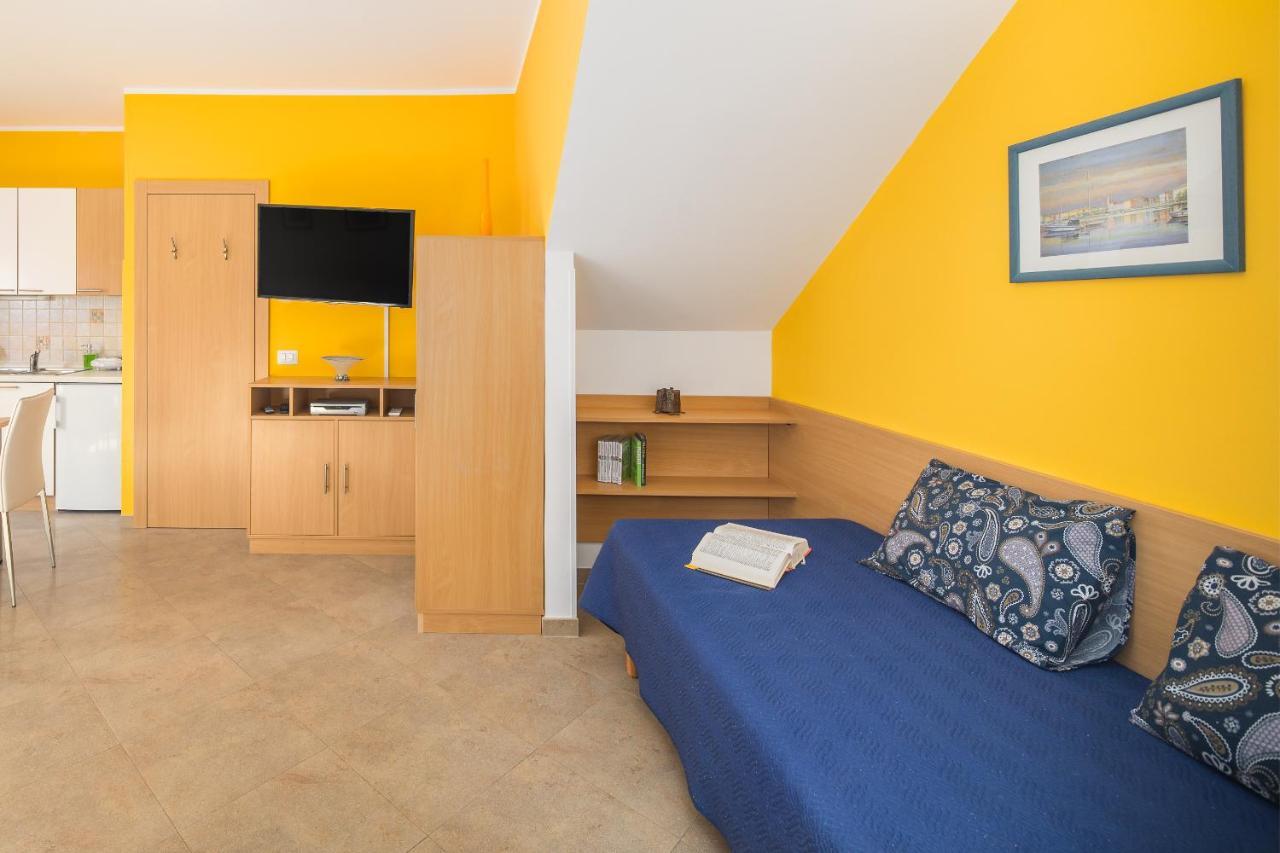 Apartment Gloria Premium 포레치 외부 사진
